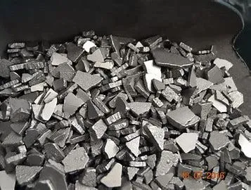 Leatháin Iarainn Ard-Íonachta -Leictrilíteacha